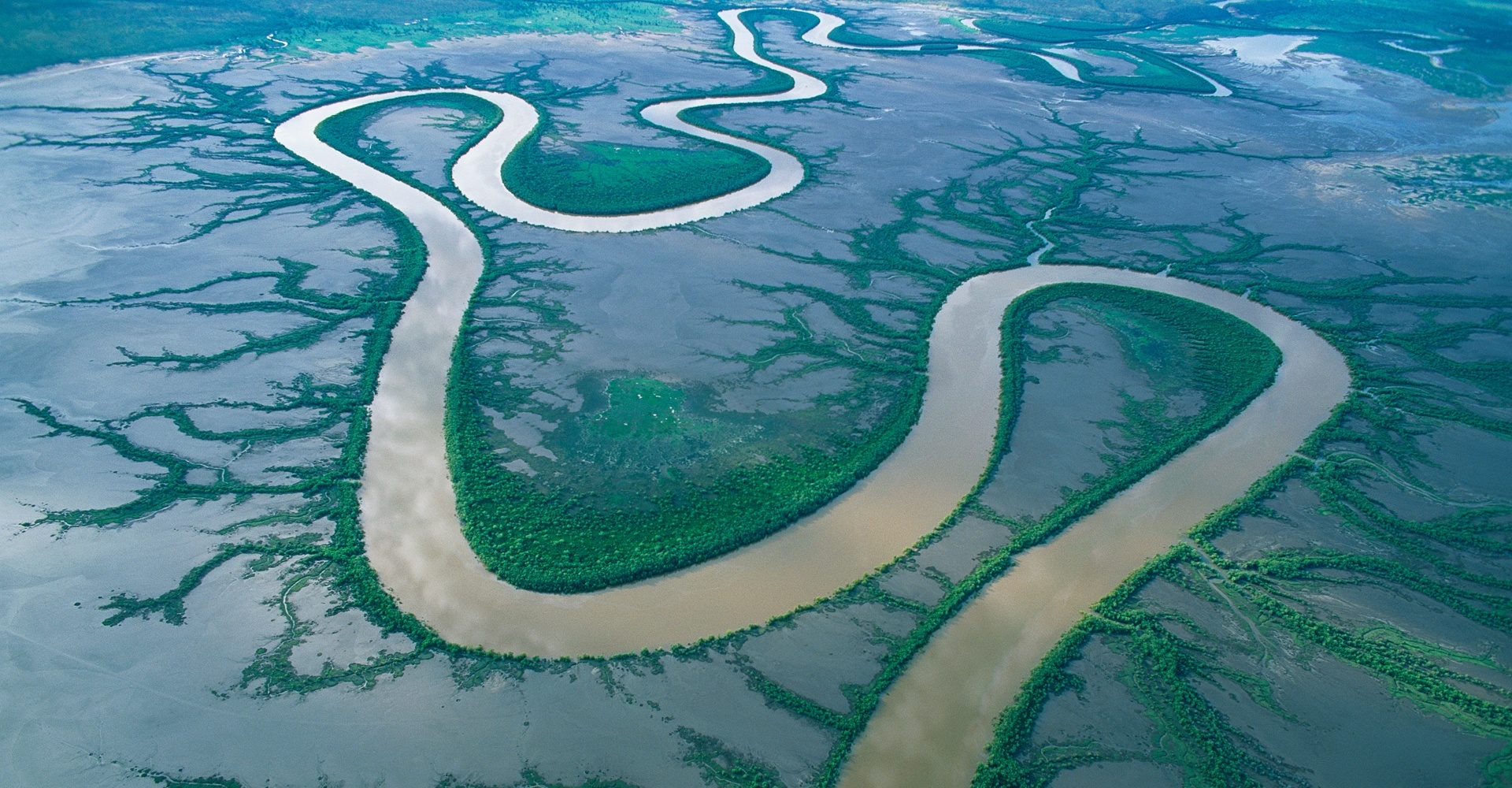 Неведомая река. Меандры амазонки. Меандры реки. Река Меандр в Турции. Река Мендерес.