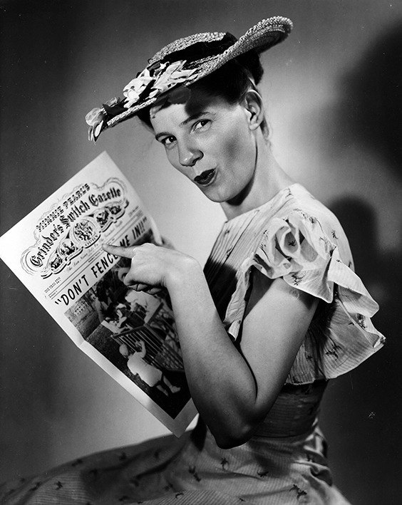 Minnie Pearl, Nashville, 1949